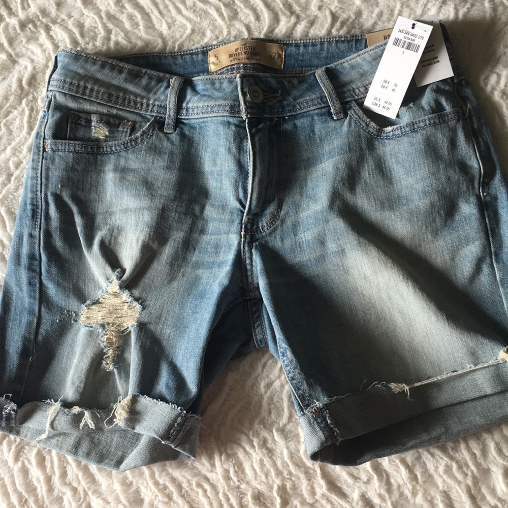 Hollister Boyfriend Short
